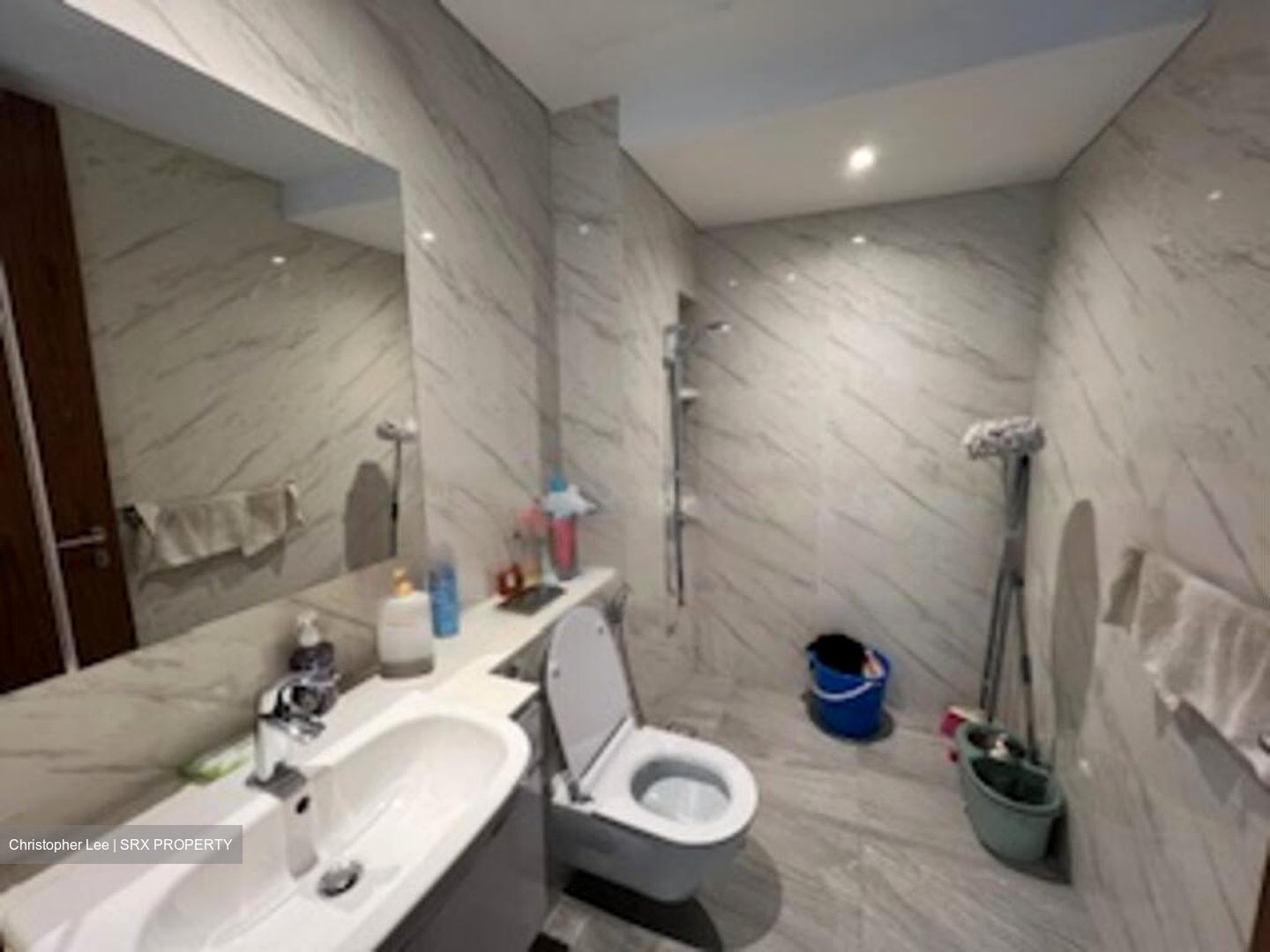 Serangoon Garden Estate (D19), Terrace #458610381